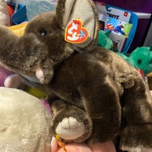 2001 ty beanie buddies “Trumpet” brown elephant excellent condition